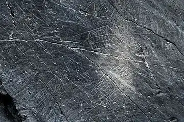 Motifs géométriques.