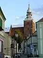 Église paroissiale de Piotrków vue de la place Stefan-Czarniecki.