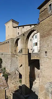 L'Acquedotto Mediceo (Pitigliano)&nbsp;(it). Septembre 2021.