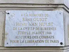 Plaque au no&nbsp;11.
