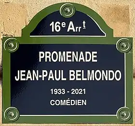 Voir la plaque.