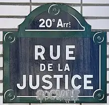 Voir la plaque.