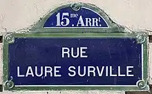 Voir la plaque.