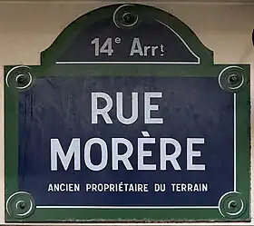 Voir la plaque.