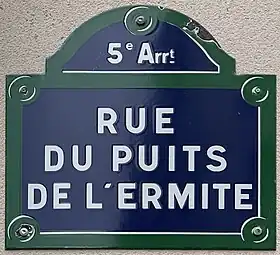 Voir la plaque.