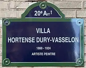Voir la plaque.