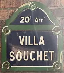 Voir la plaque.