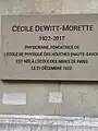 Plaque commémorative Cécile DeWitt-Morette rappelant la naissance de la physicienne à l'École nationale supérieure des mines de Paris.