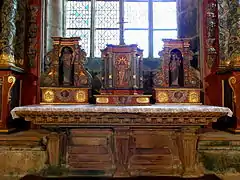 Chapelle Notre-Dame-de-Berven : le retable du maître-autel.