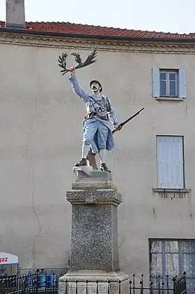 Le Poilu victorieux de Saint-Martin-la-Sauveté
