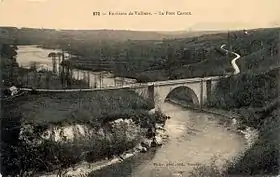Vue du pont Carnot vers 1910 (à gauche le département de l'Ain et à droite celui de la Haute-Savoie, d'où a été prise la photographie).