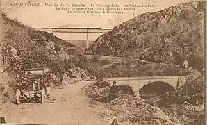 Le viaduc des Fades et l'ancien pont reliant Saint-Priest-des-Champs aux Ancizes.
