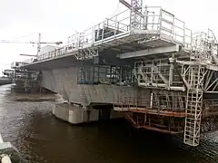 Chantier du pont sur le Wouri, vue de Bonabéri