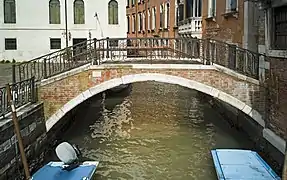 Ponte Querini vu du ponte Avogadro