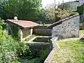 Lavoir près du château (mai&nbsp;2009)