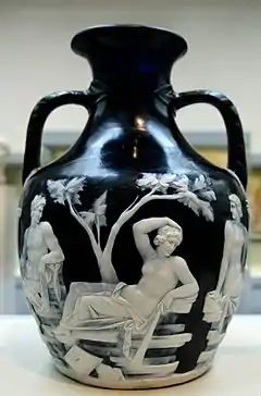 Vase Portland, camée de verre, Ier siècle apr. J.-C.