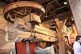 Pressoir des ducs de Bourgogne (XVe siècle).