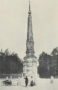 Photographie du début du XXe&nbsp;siècle pour une carte postale.