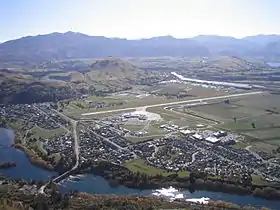 Queenstown Airport depuis le Deer Park.