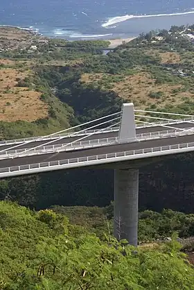 Image illustrative de l’article Viaduc de la ravine des Trois-Bassins