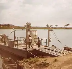 Vue du fleuve dans le parc national de Kisama en 1972.
