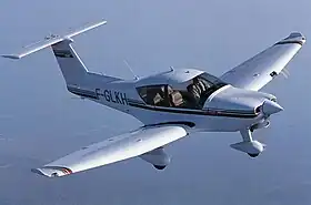 Image illustrative de l’article Robin R3000