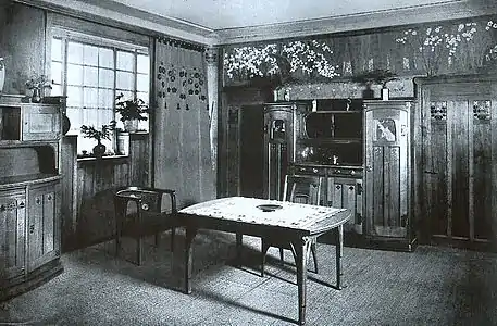Ensemble mobilier exposé au Salon[Lequel&nbsp;?] de 1911.