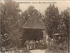 Remoncourt la source minérale du Rey.