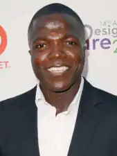 Reno Wilson&nbsp;(en) interprète Stanley Hill