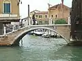 Ponte dei Tre Ponti reliant le fondamenta Cossetti au fondamenta del Pagan