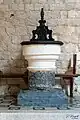 Les Fonts baptismaux XIIe siècle, XIIIe siècle° et XVIe siècle.