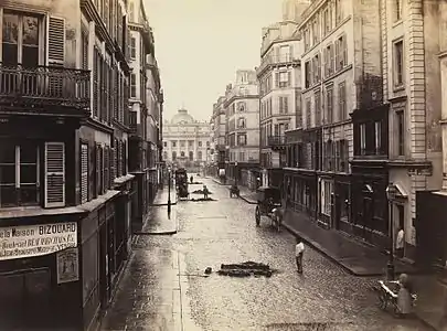 La rue photographiée par Charles Marville vers 1855.