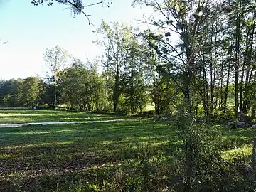 La vallée du ruisseau de Ladoux près du lieu-dit la Ressègue.