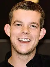 Russell Tovey incarne Harry Doyle