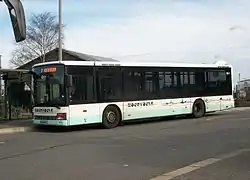 Le S 315 NF no&nbsp;H175 sur la ligne 7 à la gare de Plaisir - Grignon.