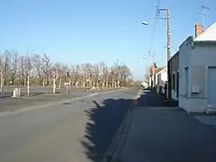 La route d'Issoudun en direction d'Ambrault en 2012.