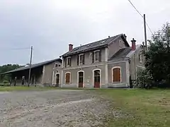 La gare de Saclas - Saint-Cyr en 2012.