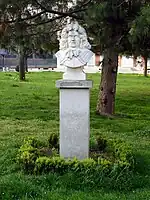 Buste de Catinat à Saint-Gratien.