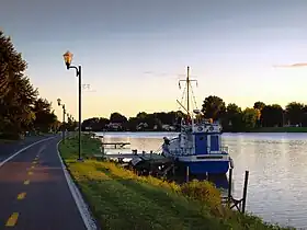 Vue de l'île Sainte-Thérèse depuis la rue Sainte-Thérèse