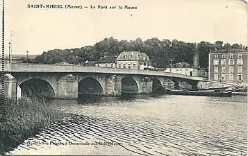 L'ancien pont au début du XXe&nbsp;siècle.