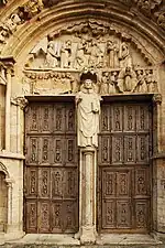 Vantaux en bois du XVIe &nbsp;Classé&nbsp;MH (1840).