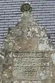Chapelle Notre-Dame de Trévarn : inscription au pignon du transept méridional.