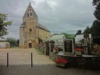 Là où Montignac menace d'un pistolet Mézeray.(Saint-Vincent-le-Paluel)