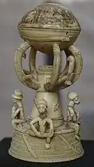 Salière sapi en ivoire du Musée Saint-Remi de Reims.