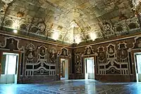 Le salon des miroirs.