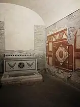 Décoration en faux opus sectile.