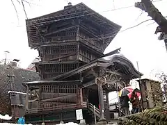 Sazaedō (ja) de Aizuwakamatsu, exemple de « temples-coquillage ».