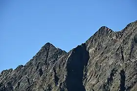 Vue de l'Östliche Erlsbacher Spitze (sur la droite) depuis le nord.