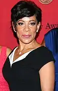 Selenis Leyva dans le rôle de Gloria Mendoza