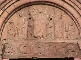 Tympan roman de l'église Saint-Pierre-et-Saint-Paul de Sigolsheim, Alsace.